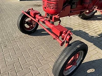 Mc cormick international super sfc oldtimer tractor - afbeelding 3 van  11