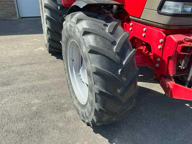 Mc cormick mc 95 vierwielaangedreven landbouwtractor - afbeelding 13 van  32