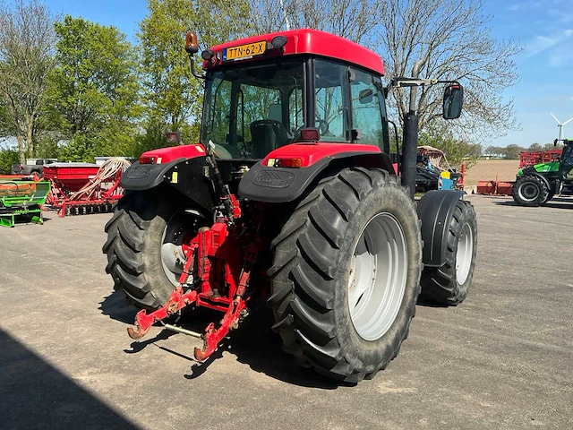 Mc cormick mc 95 vierwielaangedreven landbouwtractor - afbeelding 23 van  32