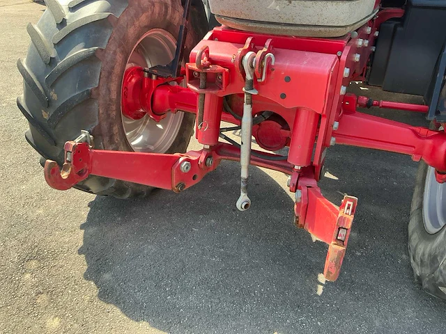Mc cormick mc 95 vierwielaangedreven landbouwtractor - afbeelding 28 van  32