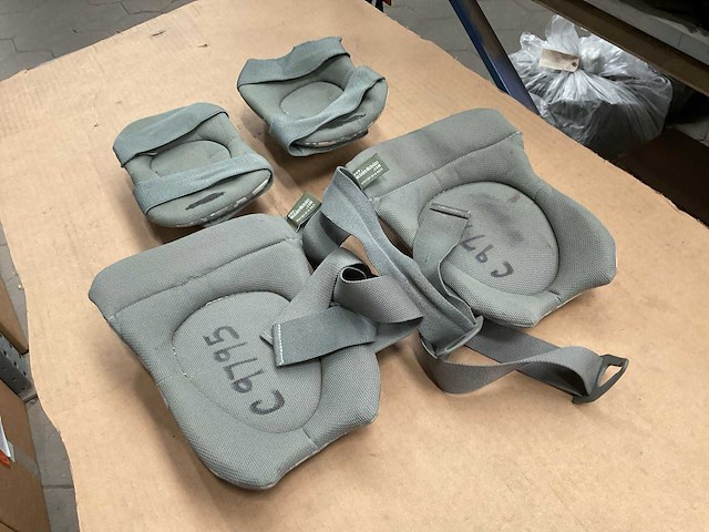 Mc guire-nicholas knee and elbow pad set - afbeelding 3 van  4