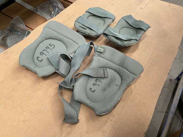 Mc guire-nicholas knee and elbow pad set - afbeelding 4 van  4