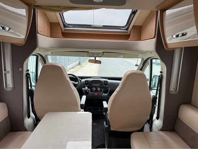Mc louis - carat 381 - sovereign - camper - 2019 - afbeelding 5 van  50