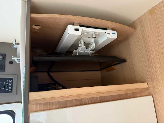 Mc louis - carat 381 - sovereign - camper - 2019 - afbeelding 18 van  50