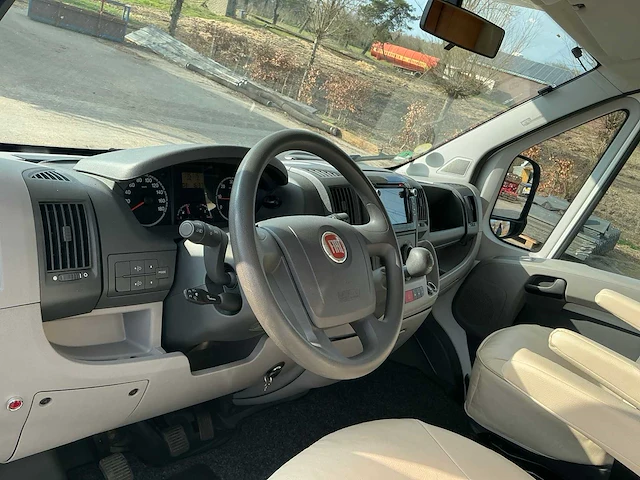 Mc louis fiat ducato camper 130 multijet - afbeelding 21 van  59