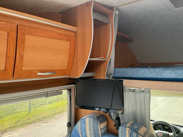 Mc louis fiat ducato camper 130 multijet - afbeelding 31 van  59
