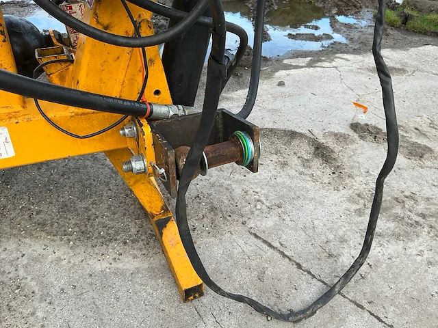 Mcconnel pa35 armmaaier met jj dabekausen maaiunit - afbeelding 20 van  31