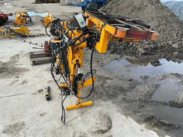 Mcconnel pa35 armmaaier met jj dabekausen maaiunit - afbeelding 26 van  31