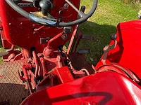 Mccormick d-432 oldtimer tractor - afbeelding 6 van  25