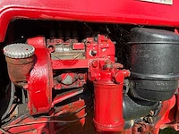Mccormick d-432 oldtimer tractor - afbeelding 9 van  25