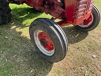 Mccormick d-432 oldtimer tractor - afbeelding 14 van  25