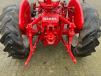 Mccormick d-436 oldtimer tractor - afbeelding 6 van  17