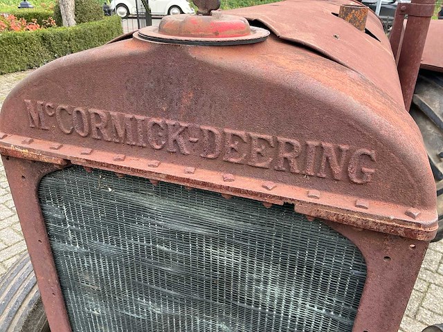 Mccormick deering w30 oldtimer tractor - afbeelding 5 van  20
