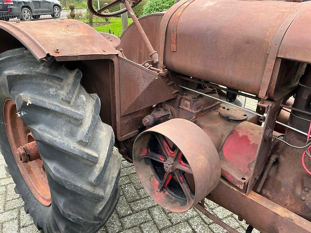 Mccormick deering w30 oldtimer tractor - afbeelding 7 van  20