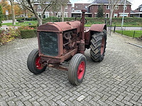 Mccormick deering w30 oldtimer tractor - afbeelding 12 van  20