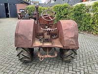 Mccormick deering w30 oldtimer tractor - afbeelding 18 van  20