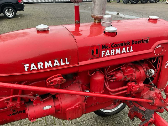 Mccormick farmall 9503 oldtimer tractor - afbeelding 3 van  18