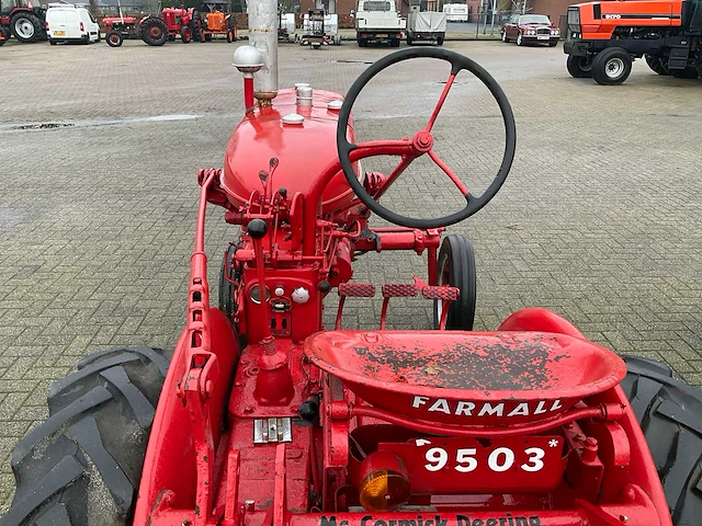 Mccormick farmall 9503 oldtimer tractor - afbeelding 5 van  18