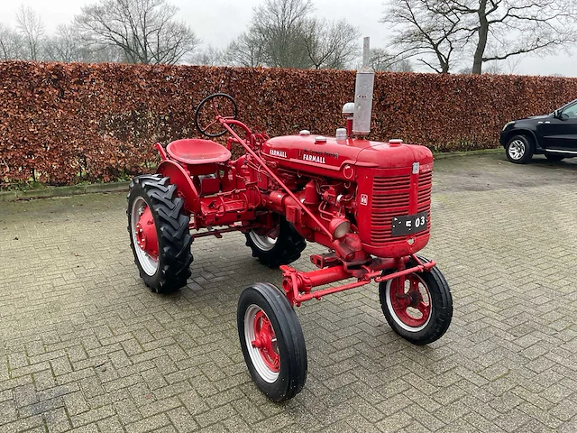 Mccormick farmall 9503 oldtimer tractor - afbeelding 12 van  18