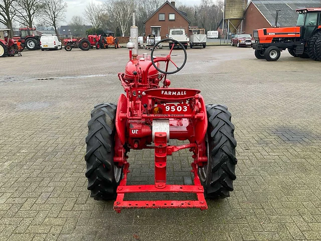 Mccormick farmall 9503 oldtimer tractor - afbeelding 15 van  18