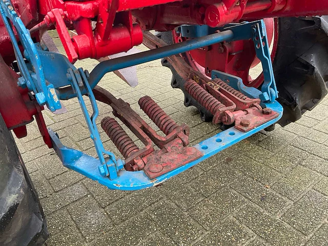 Mccormick fcub oldtimer tractor - afbeelding 8 van  18