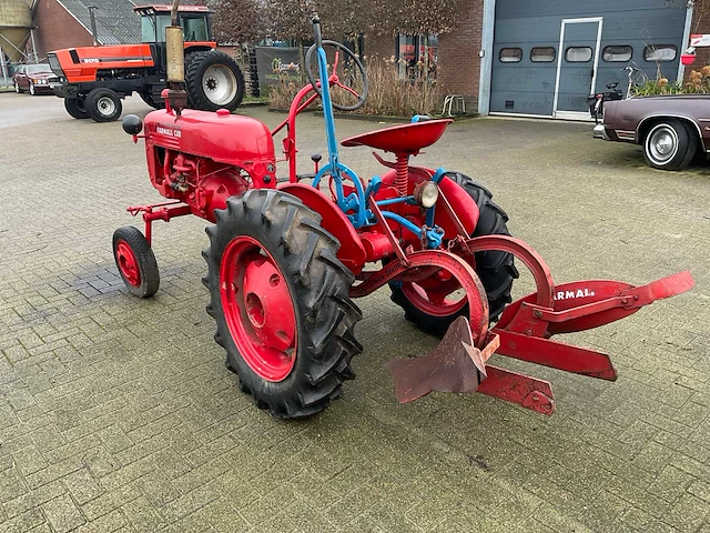 Mccormick fcub oldtimer tractor - afbeelding 16 van  18