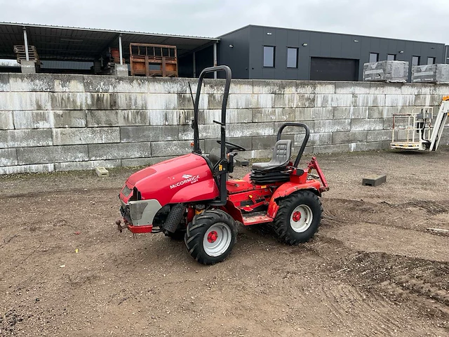 Mccormick g30r minitractor - afbeelding 1 van  18