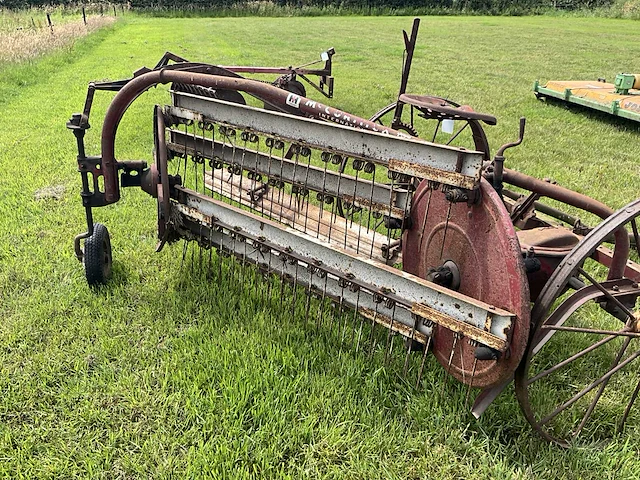 Mccormick international grashark - afbeelding 7 van  7