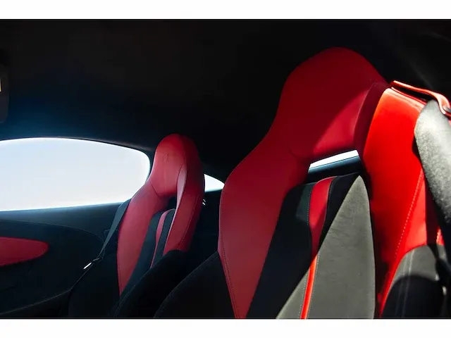 Mclaren 570s automaat 2019 570pk, x-834-bp - afbeelding 13 van  20