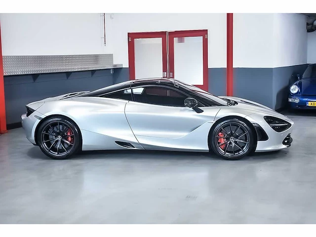 Mclaren 720s coupe 4,0l v8 twin turbo - 2018 - afbeelding 10 van  88