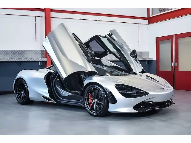 Mclaren 720s coupe 4,0l v8 twin turbo - 2018 - afbeelding 1 van  88
