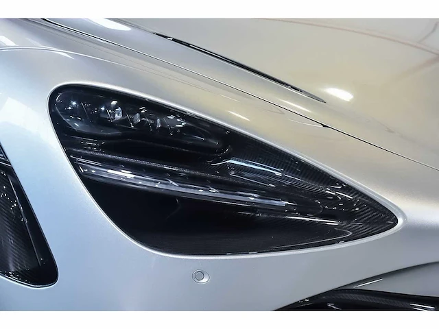 Mclaren 720s coupe 4,0l v8 twin turbo - 2018 - afbeelding 21 van  88