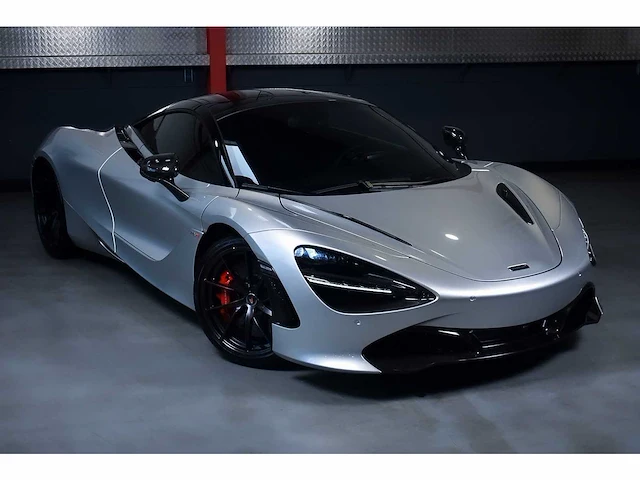 Mclaren 720s coupe 4,0l v8 twin turbo - 2018 - afbeelding 32 van  88