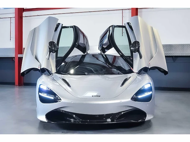 Mclaren 720s coupe 4,0l v8 twin turbo - 2018 - afbeelding 35 van  88