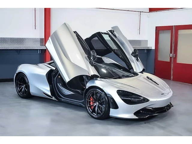 Mclaren 720s coupe 4,0l v8 twin turbo - 2018 - afbeelding 37 van  88