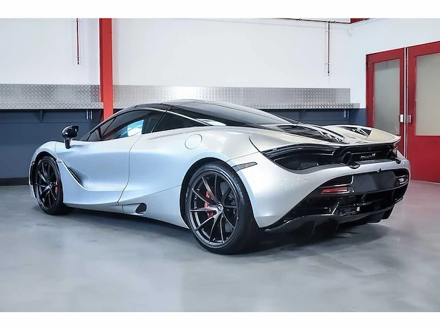 Mclaren 720s coupe 4,0l v8 twin turbo - 2018 - afbeelding 42 van  88