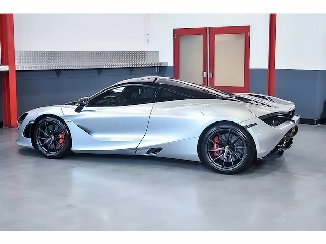 Mclaren 720s coupe 4,0l v8 twin turbo - 2018 - afbeelding 43 van  88