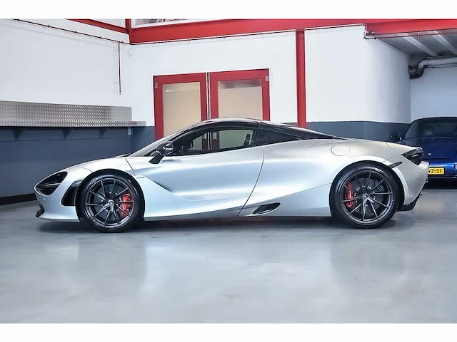 Mclaren 720s coupe 4,0l v8 twin turbo - 2018 - afbeelding 47 van  88