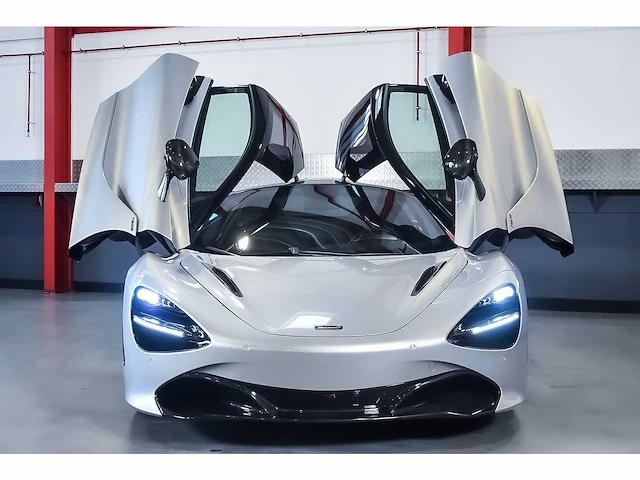 Mclaren 720s coupe 4,0l v8 twin turbo - 2018 - afbeelding 78 van  88