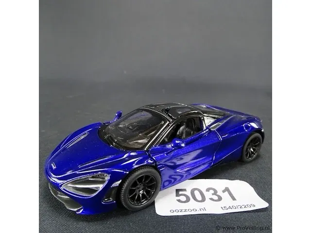 Mclaren 720s paars-zwart - afbeelding 1 van  5