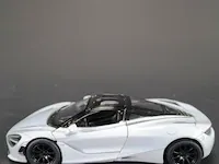Mclaren 720s zilver-zwart - afbeelding 2 van  5