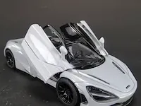 Mclaren 720s zilver-zwart - afbeelding 4 van  5