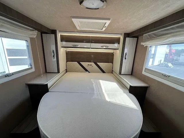 Mclouis - nevis 881 - camper 2022 - afbeelding 9 van  19