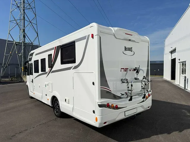 Mclouis - nevis 881 - camper 2022 - afbeelding 15 van  19