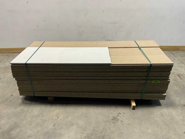 Mdf-plaat - 224x29,5x1,8 cm (48x) - afbeelding 1 van  4