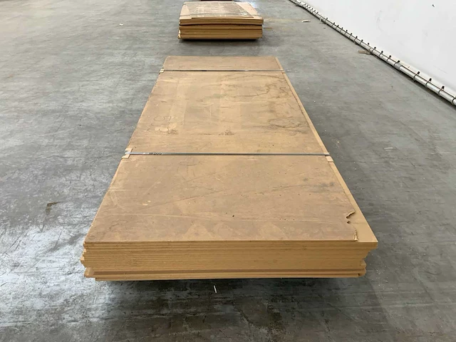 Mdf plaat ca 2620x1040x12mm (23x) - afbeelding 5 van  7