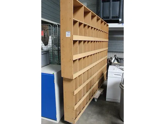 Mdf vakkenkast in twee delen met afmeting 244 x 20 x 196 - afbeelding 2 van  2