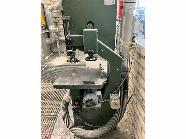 Meber sq400 lintzaagmachine v.v. pneumatische klepafzuiging - afbeelding 4 van  4
