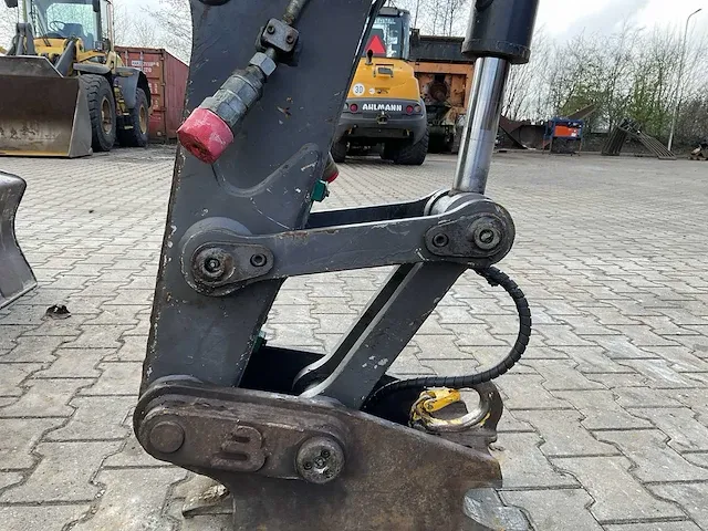 Mecalac 6 mcr rupsgraafmachine - afbeelding 4 van  62