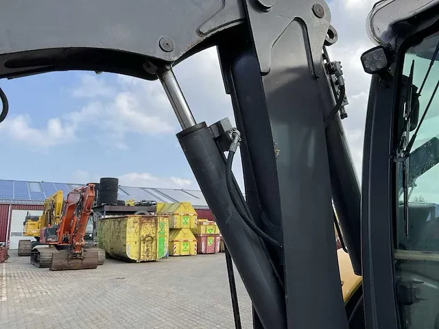 Mecalac 6 mcr rupsgraafmachine - afbeelding 15 van  62